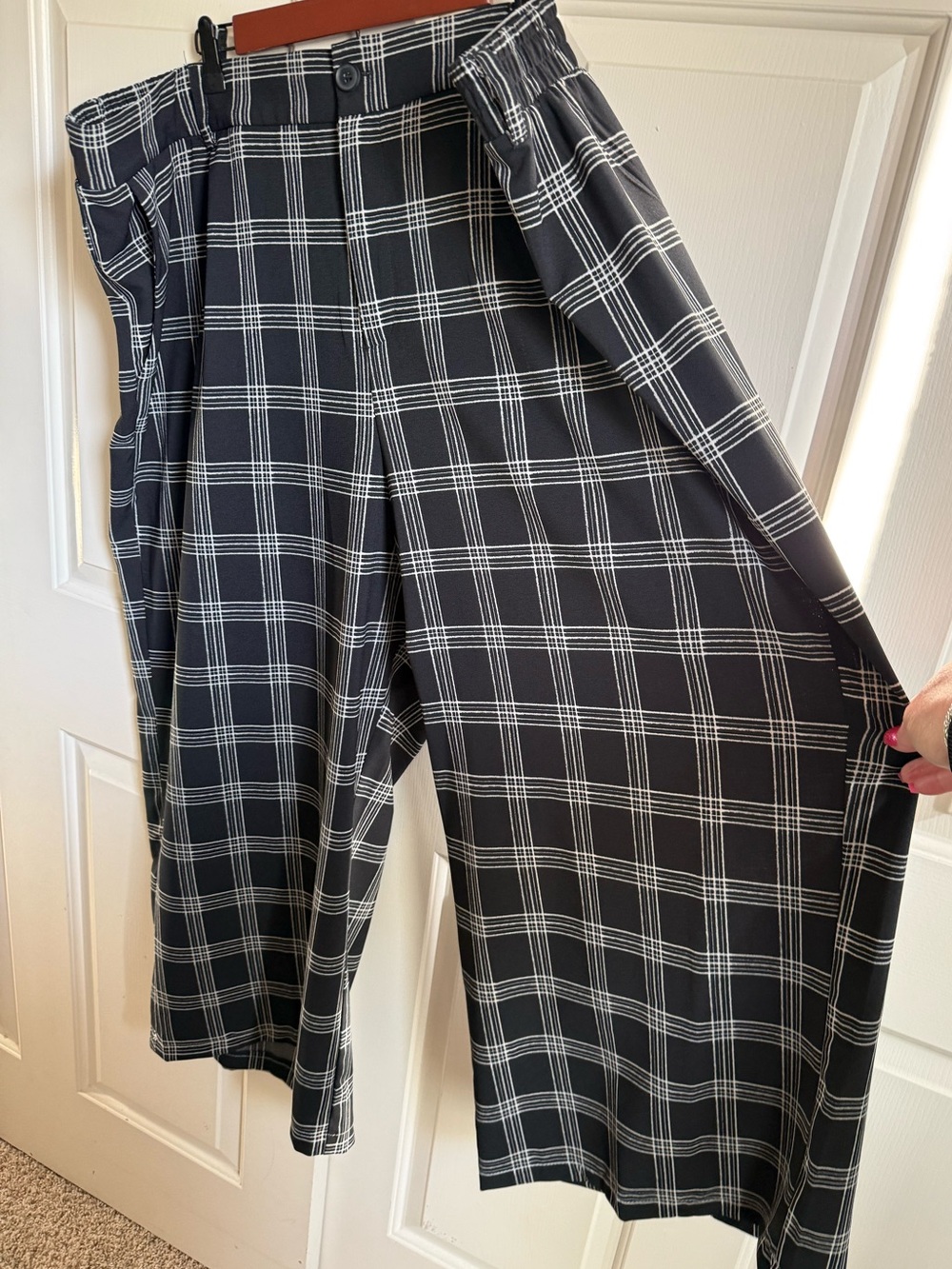 Studio by Torrid Black & White Wide Leg Plaid Pants size 24